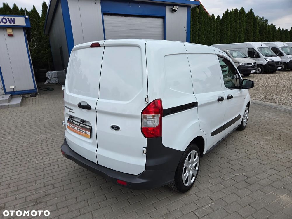 Ford Transit Courier Trend - 9
