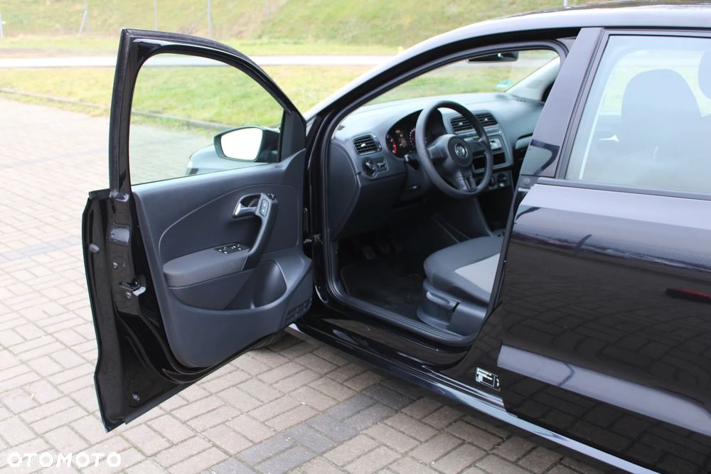 Volkswagen Polo 1.4 Comfortline - 21