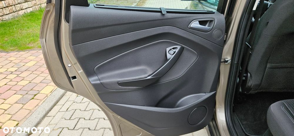 Ford C-MAX - 34