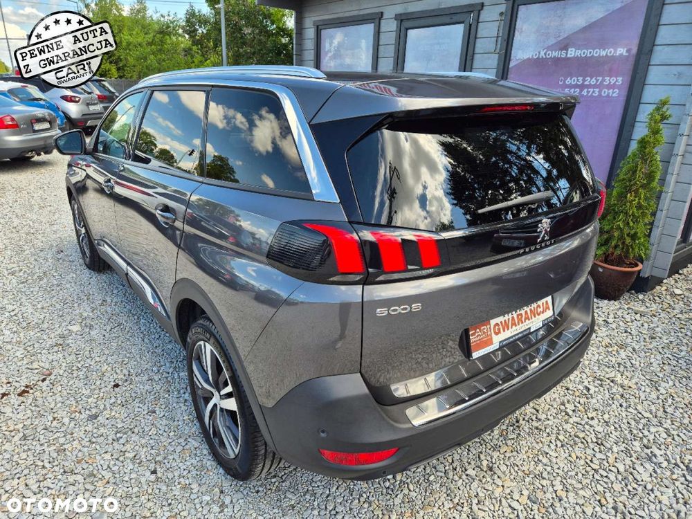Peugeot 5008 - 9