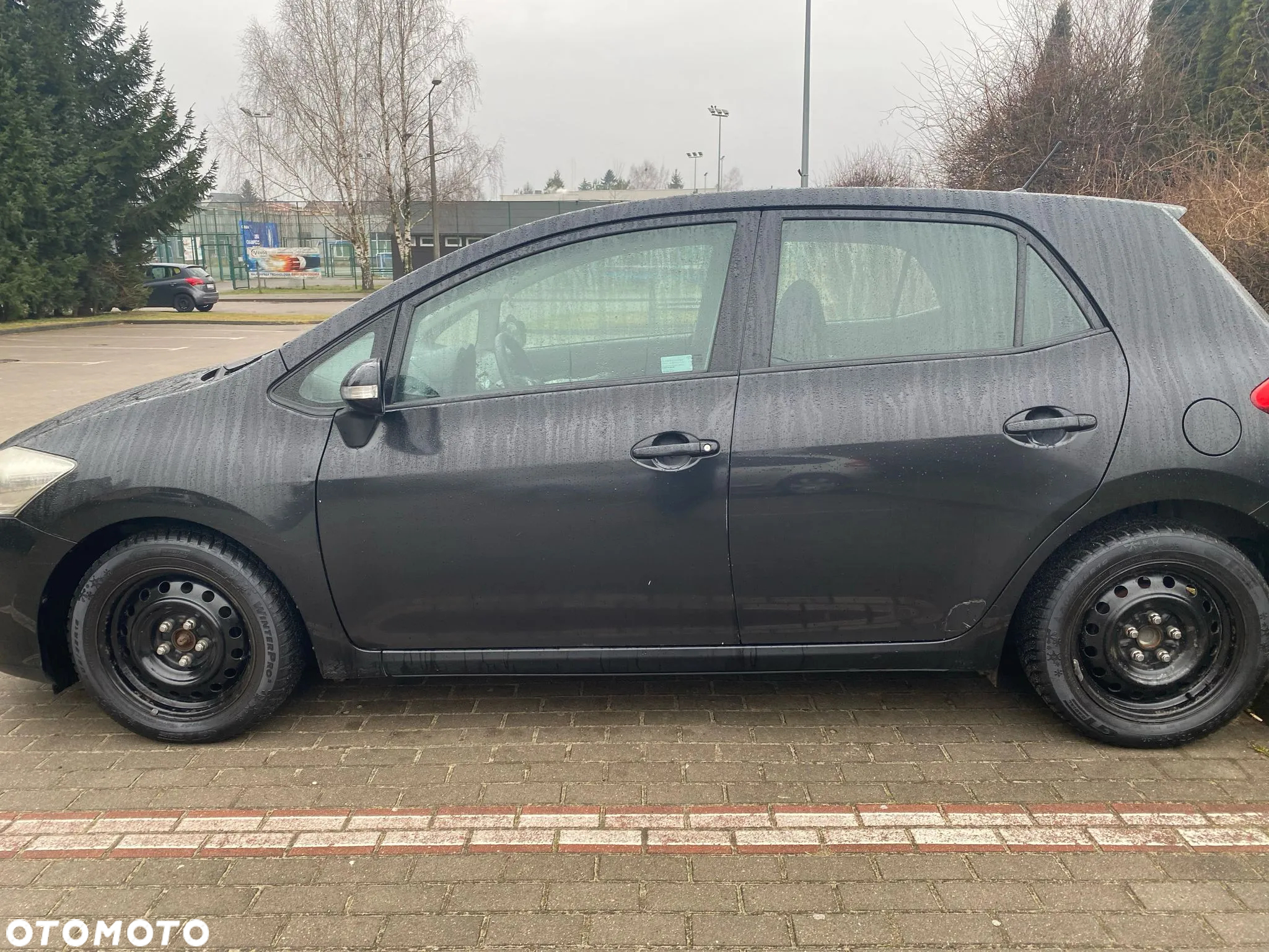 Toyota Auris - 11