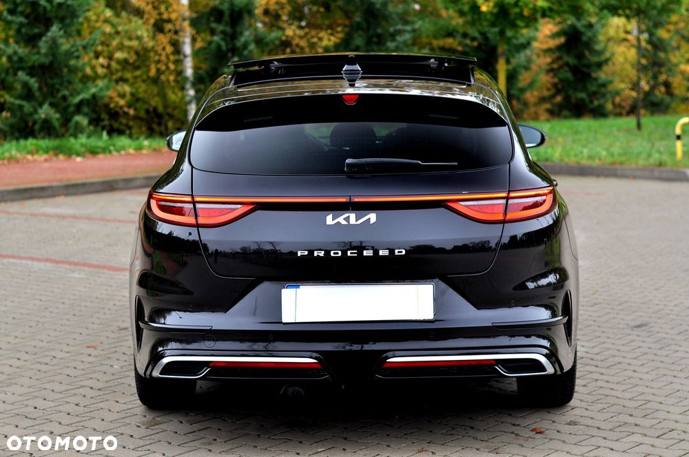 Kia ProCeed - 11