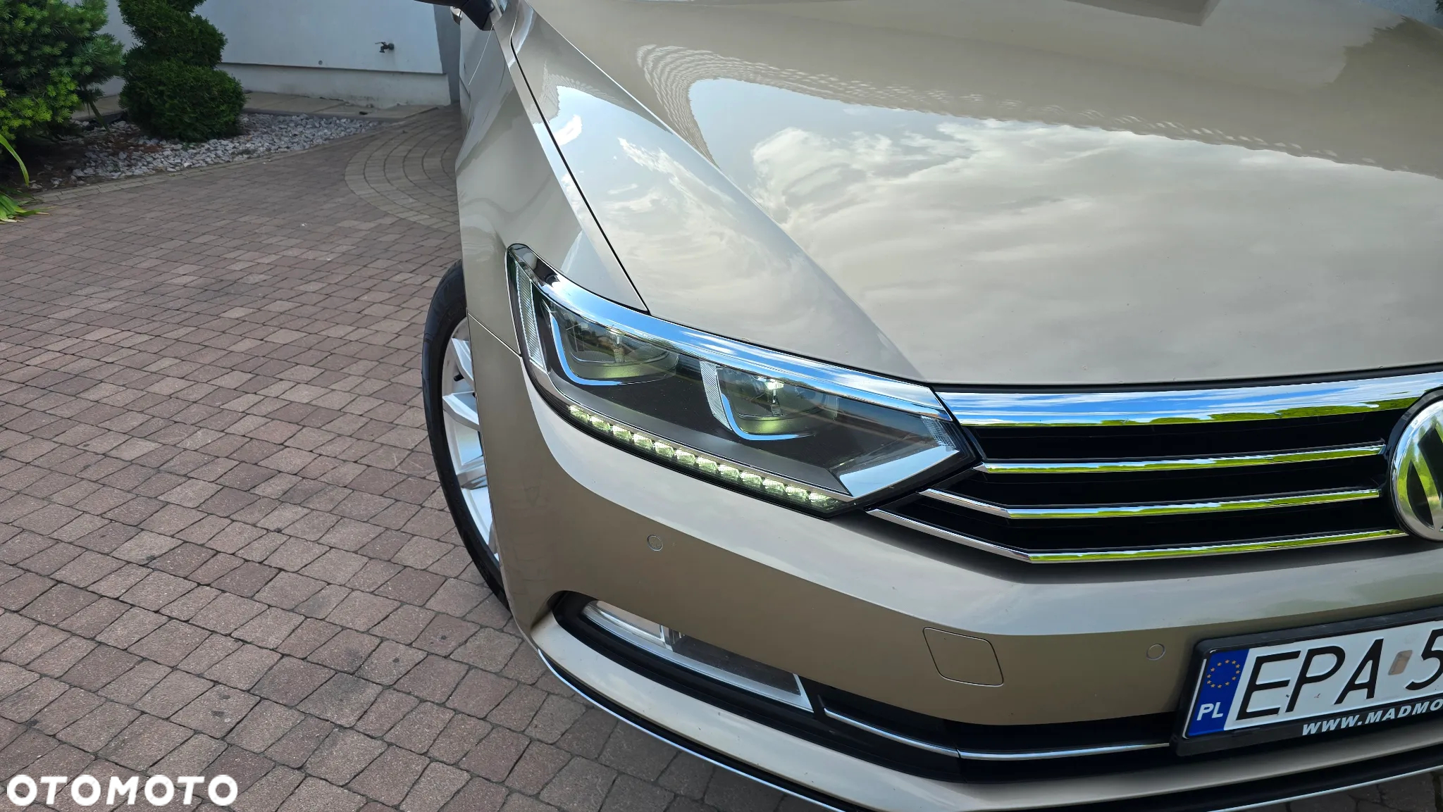 Volkswagen Passat - 15