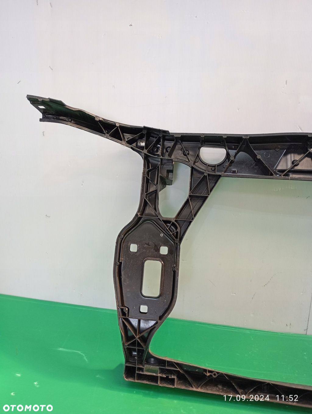 PAS PRZEDNI WZMOCNIENIE AUDI Q5 I 08-16r 8R0805594C - 8