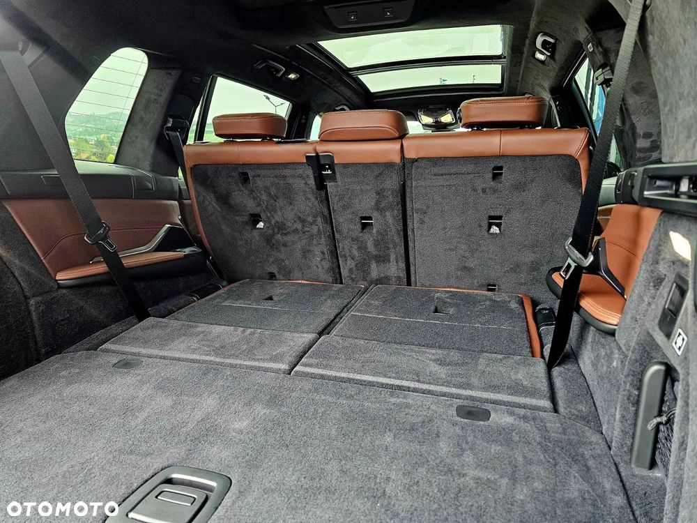 BMW X7 - 18