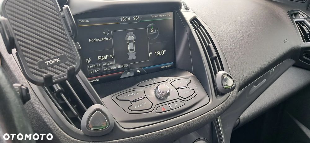 Ford Kuga 2.0 TDCi 4x4 Titanium - 21