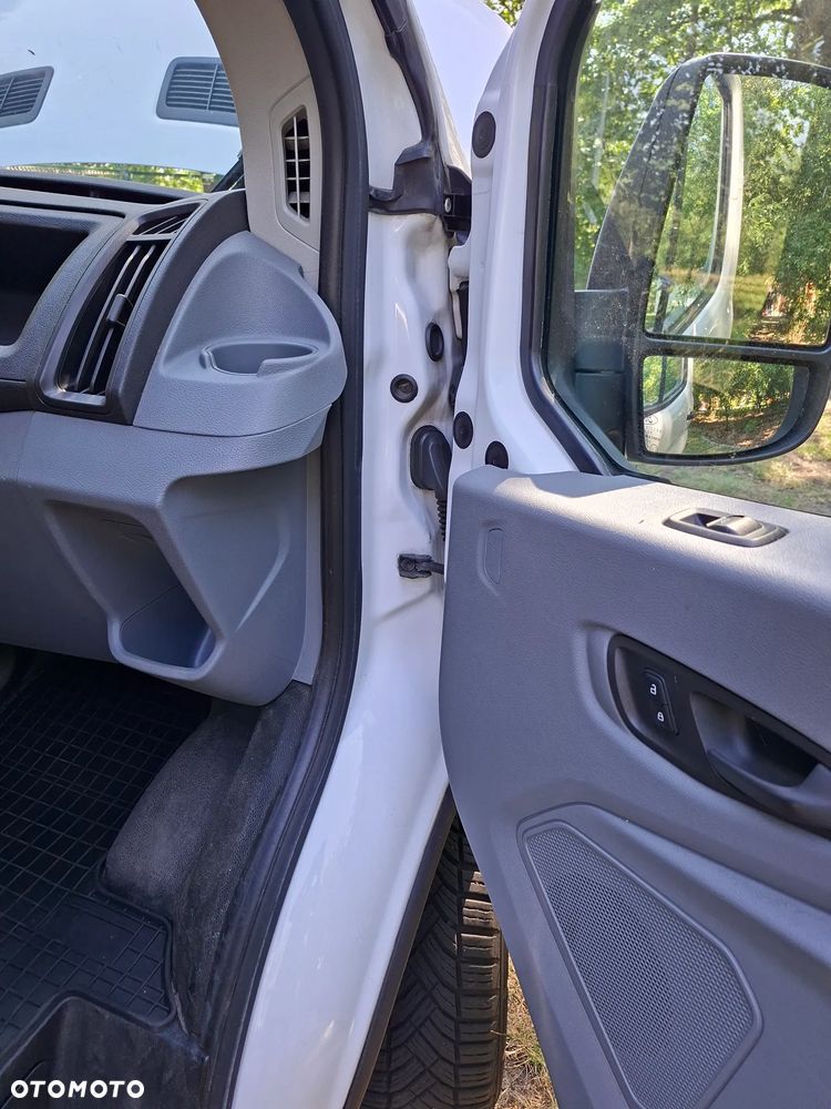 Ford Transit - 29