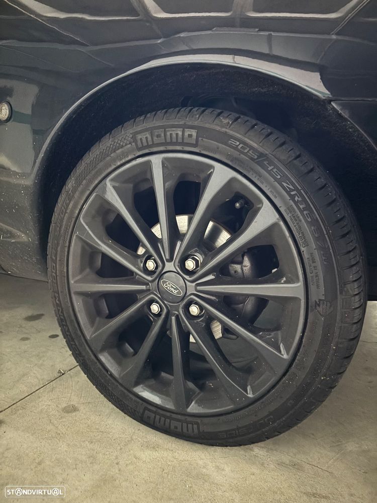 Ford Puma 1.4 16V - 11