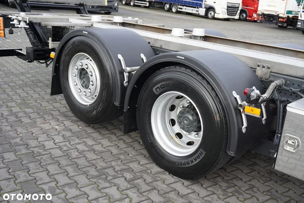 Mercedes-Benz / ACTROS / 2553 / ACC / E 6 / BDF + WINDA / 7.15 , 7.45, 7.82 M / OŚ SKRĘTNA / RETARDER - 27