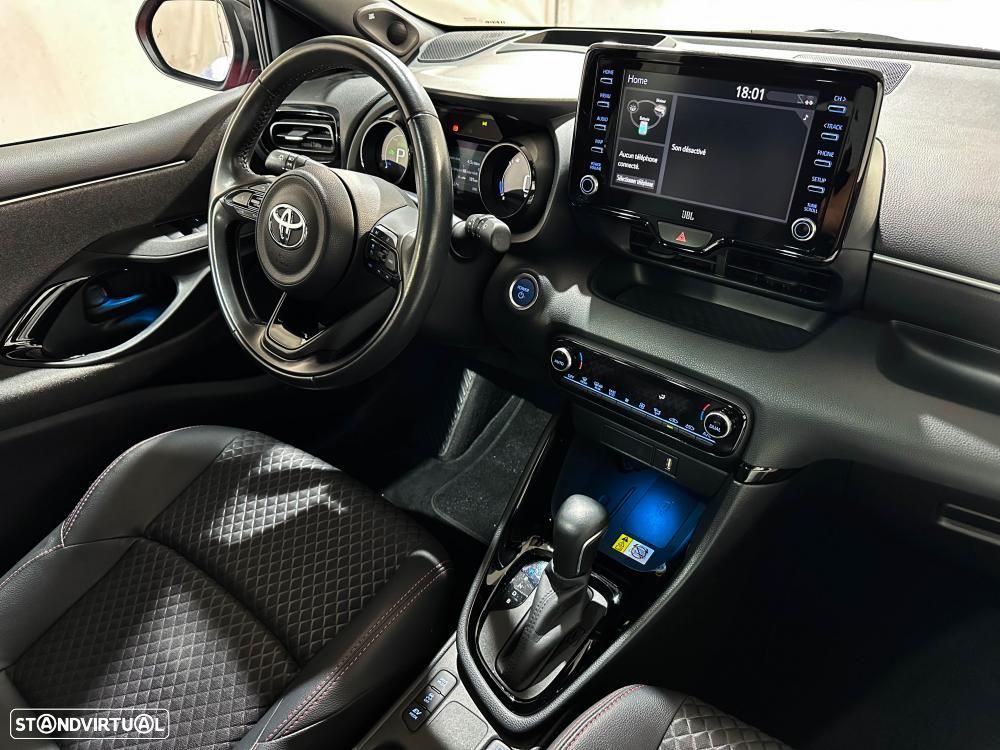 Toyota Yaris 1.5 HDF Comfort - 33