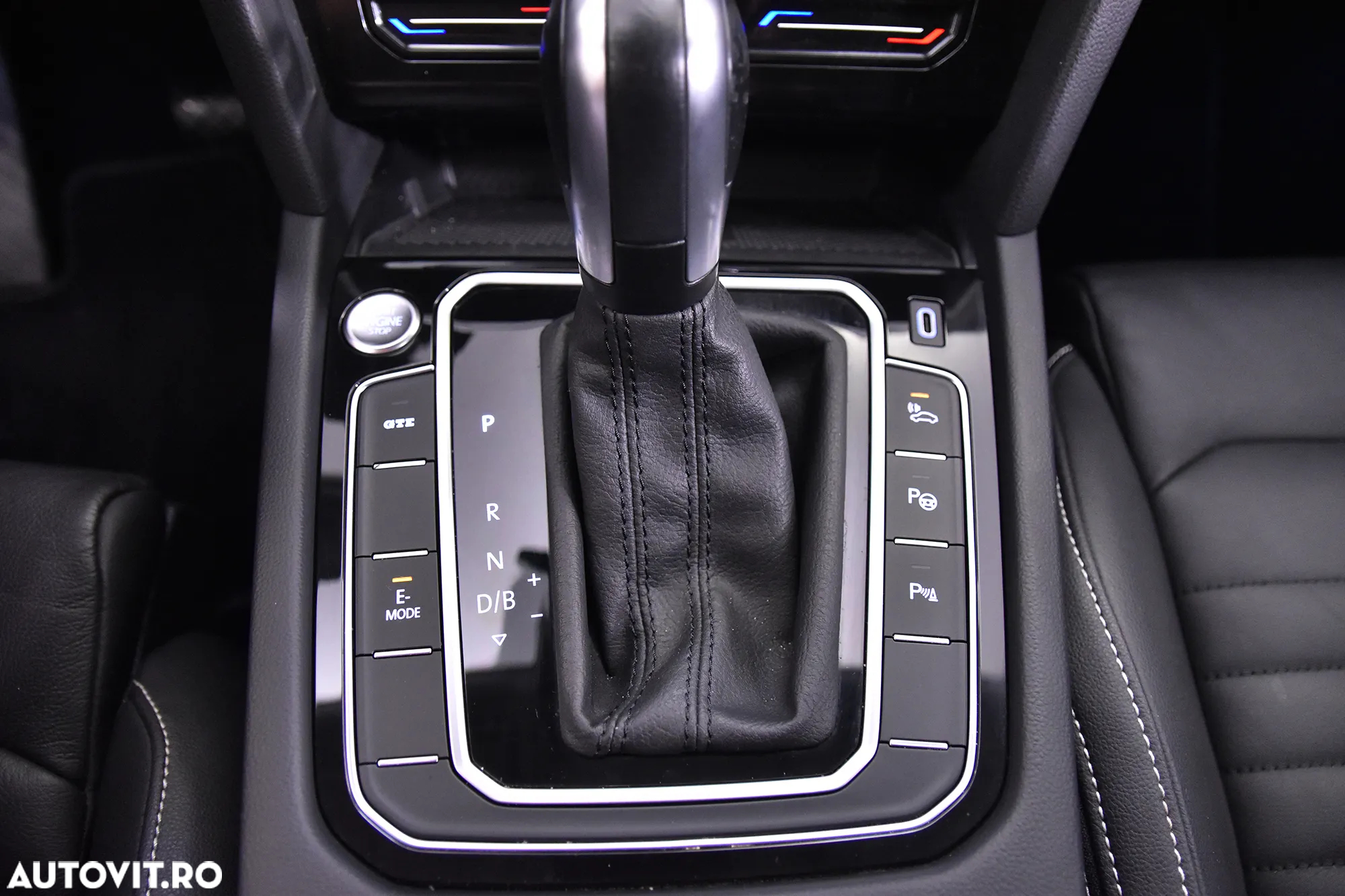 Volkswagen Passat Variant 1.4 TSI Plug-In-Hybrid DSG GTE - 17