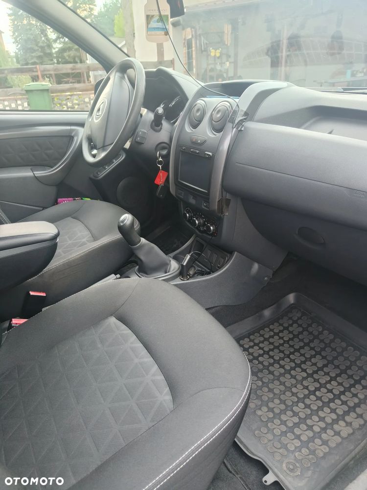 Dacia Duster 1.6 - 13