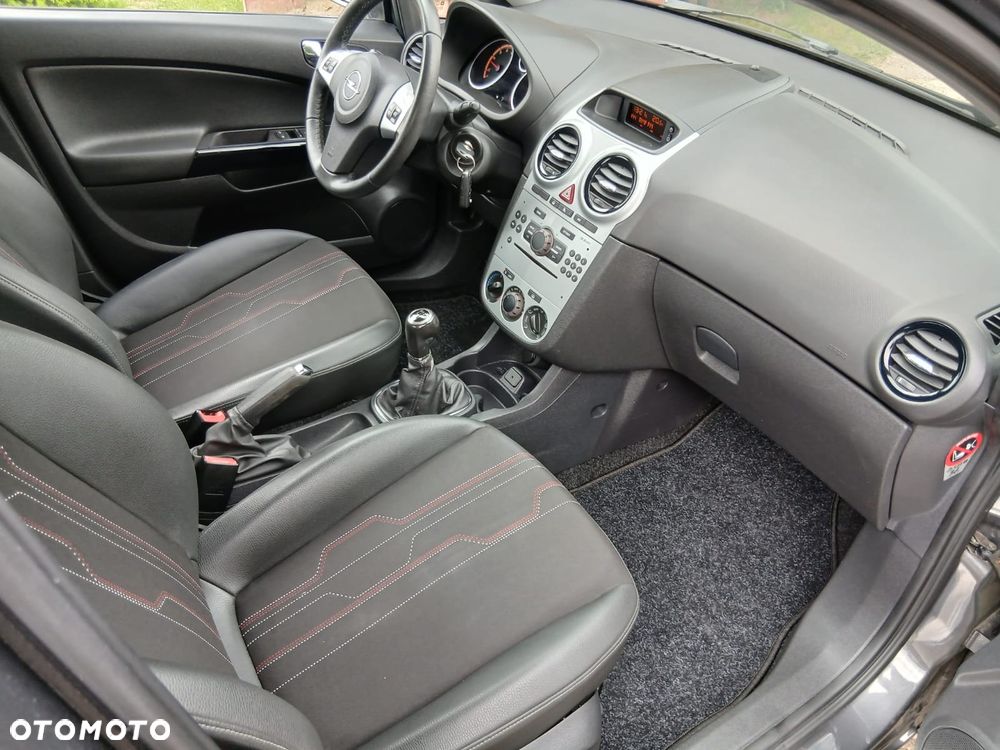 Opel Corsa 1.2 16V Enjoy - 31