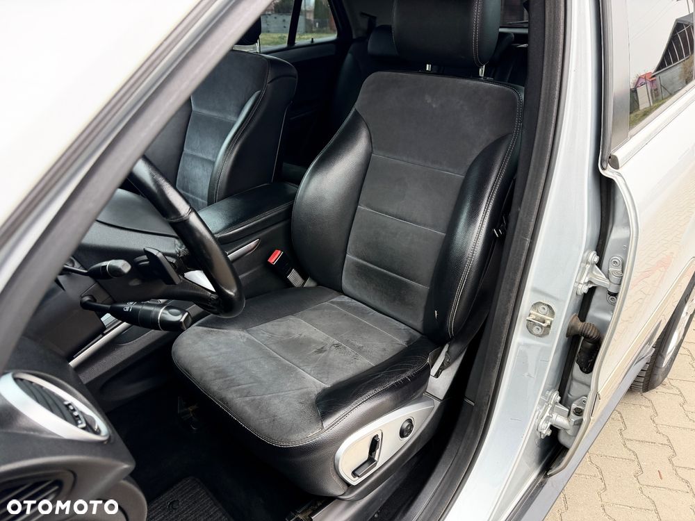 Mercedes-Benz ML - 21