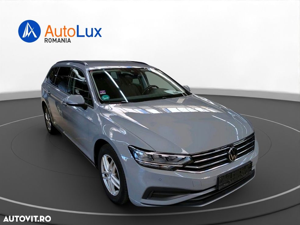 Volkswagen Passat 2.0 TDI SCR DSG - 2