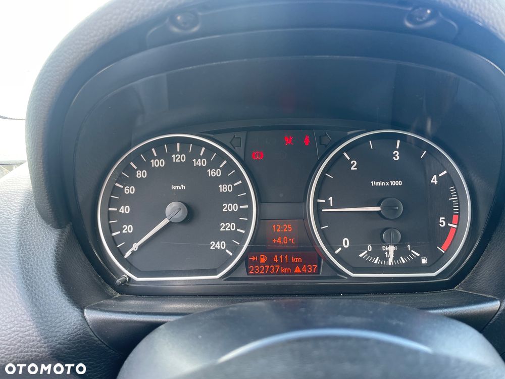 BMW Seria 1 118d - 13