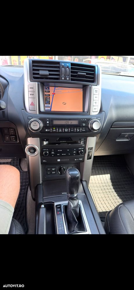 Toyota Land Cruiser 3.0l Turbo D-4D Aut. Luxury - 5