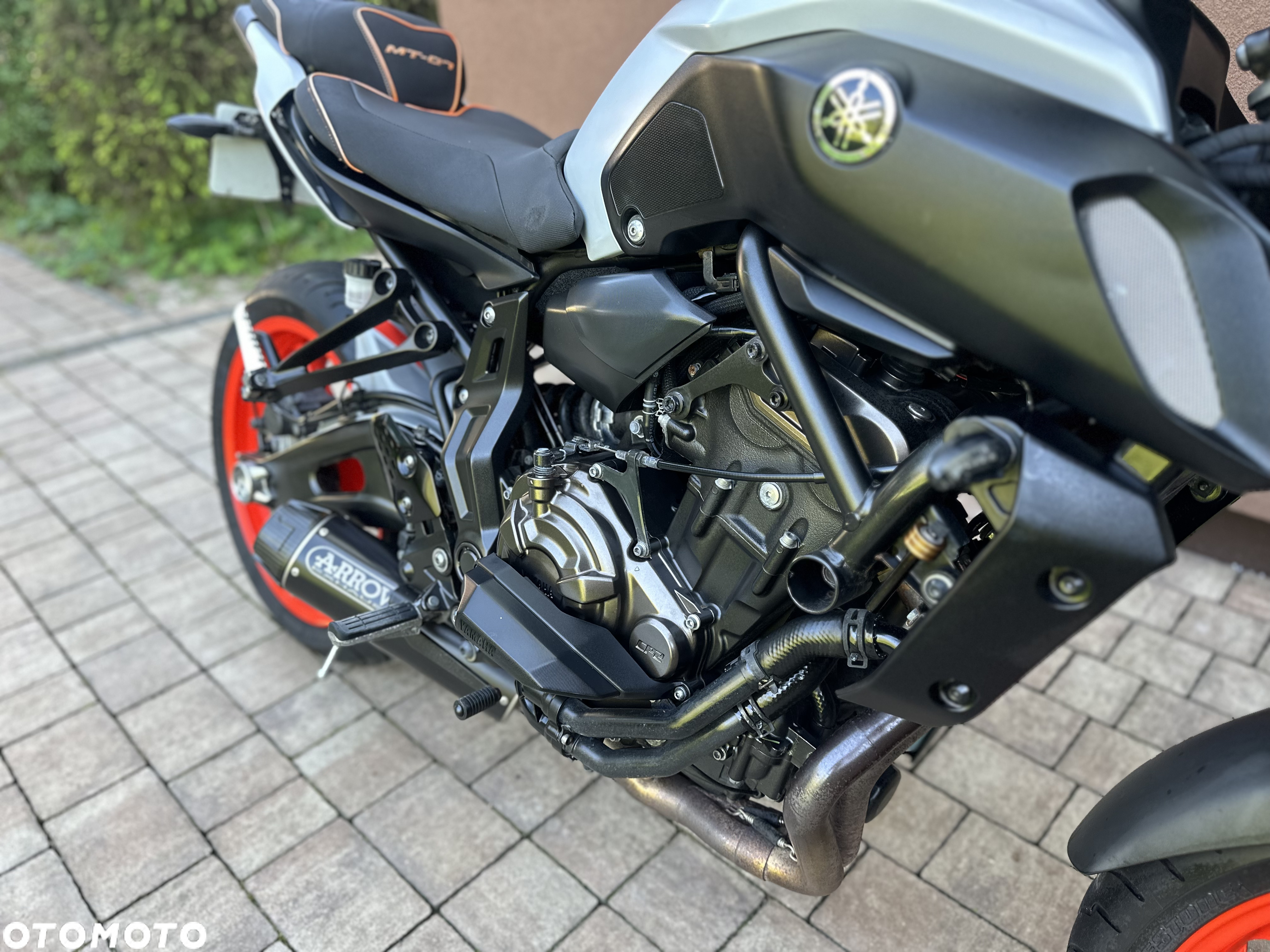 Yamaha MT - 9