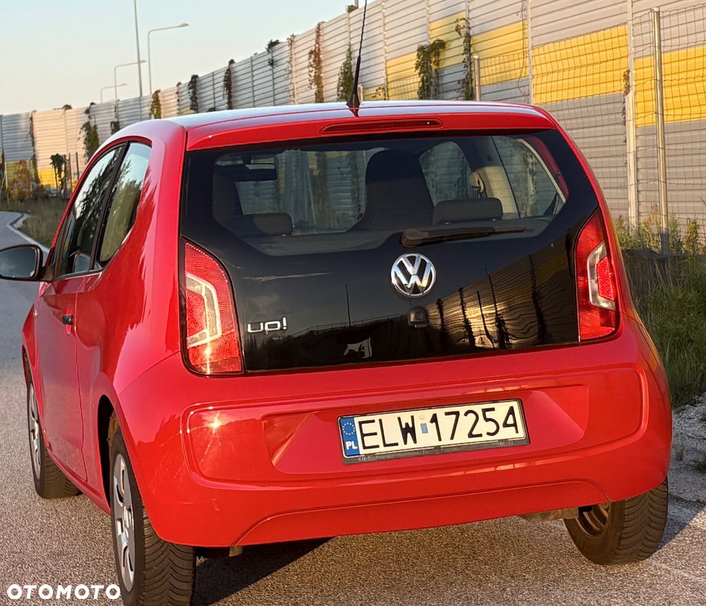 Volkswagen up! cheer - 3