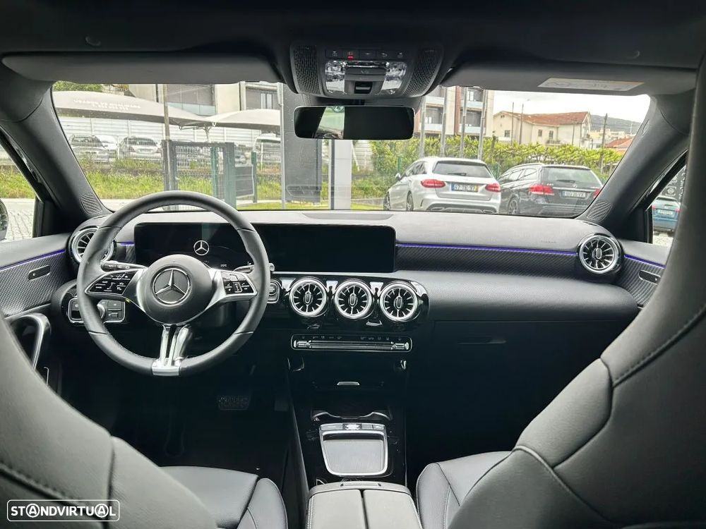 Mercedes-Benz A 250 e - 4