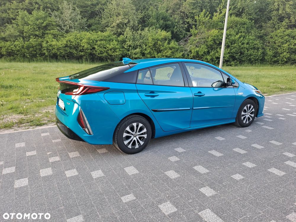 Toyota Prius 1.8 HSD Premium - 5