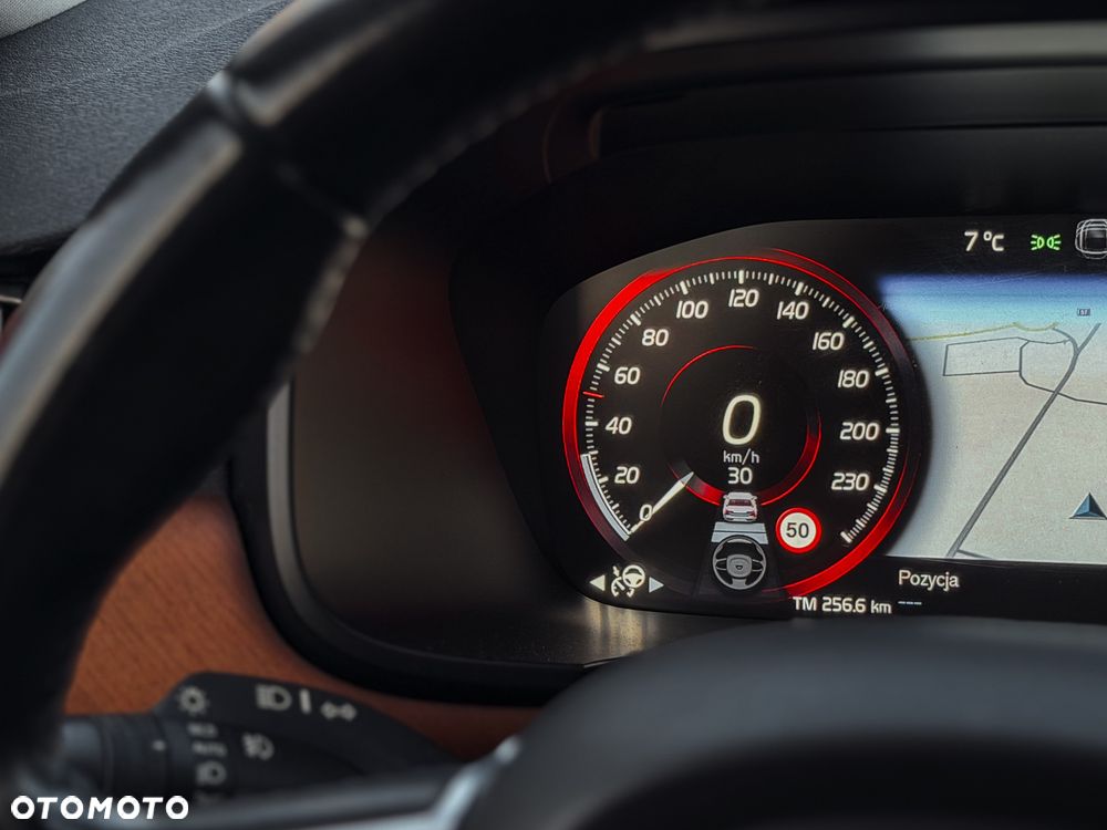 Volvo S90 D4 Inscription - 10