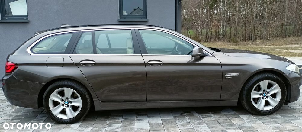 BMW Seria 5 525d xDrive Luxury Line - 6