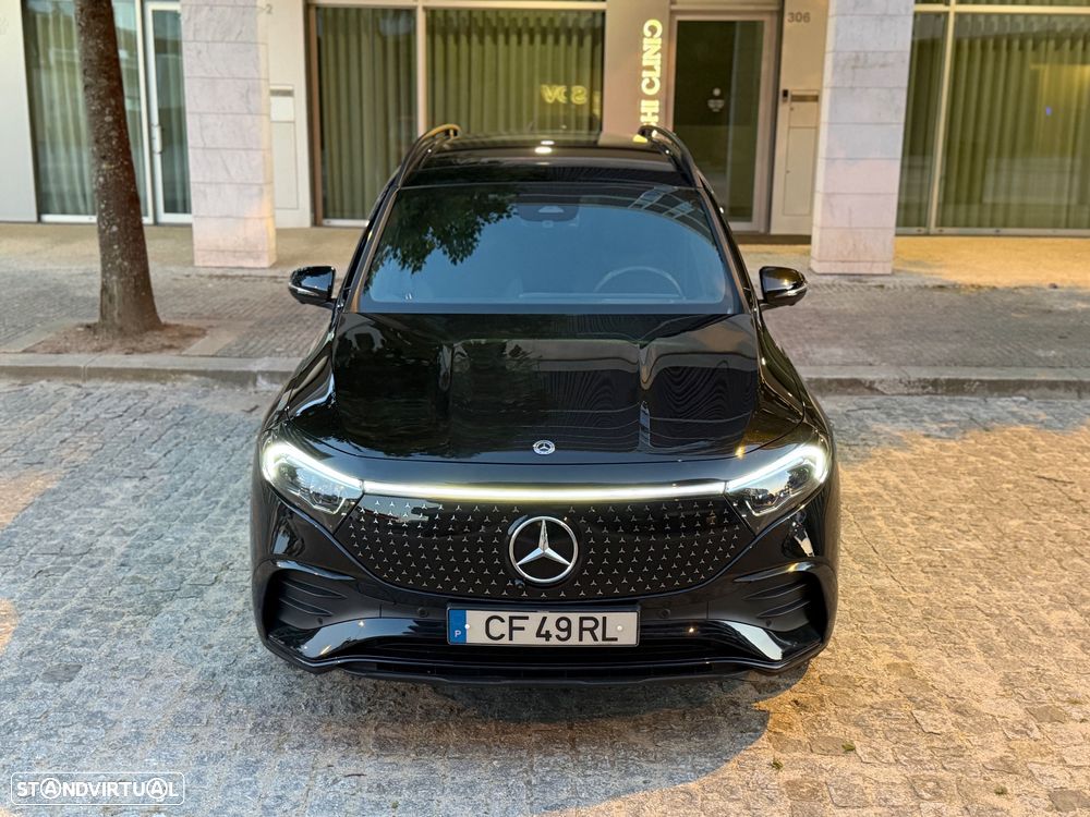 Mercedes-Benz EQB 250+ AMG Line - 11