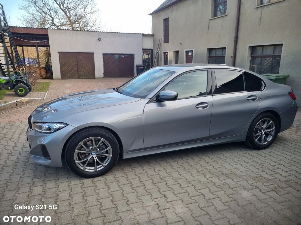 BMW Seria 3 318i - 6