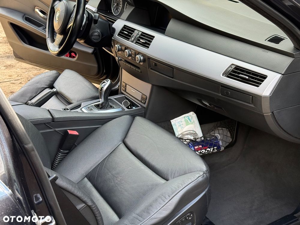 BMW Seria 5 530d Edition Exclusive - 18