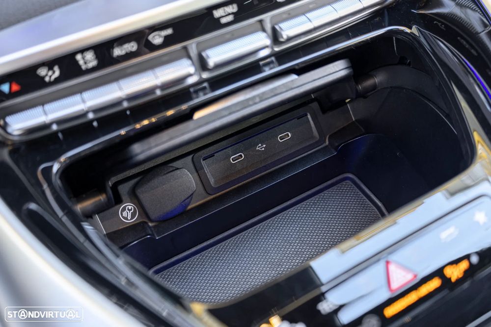 Mercedes-Benz AMG GT 53 4Matic+ 4D Speedshift TCT 9G — fotografia 37