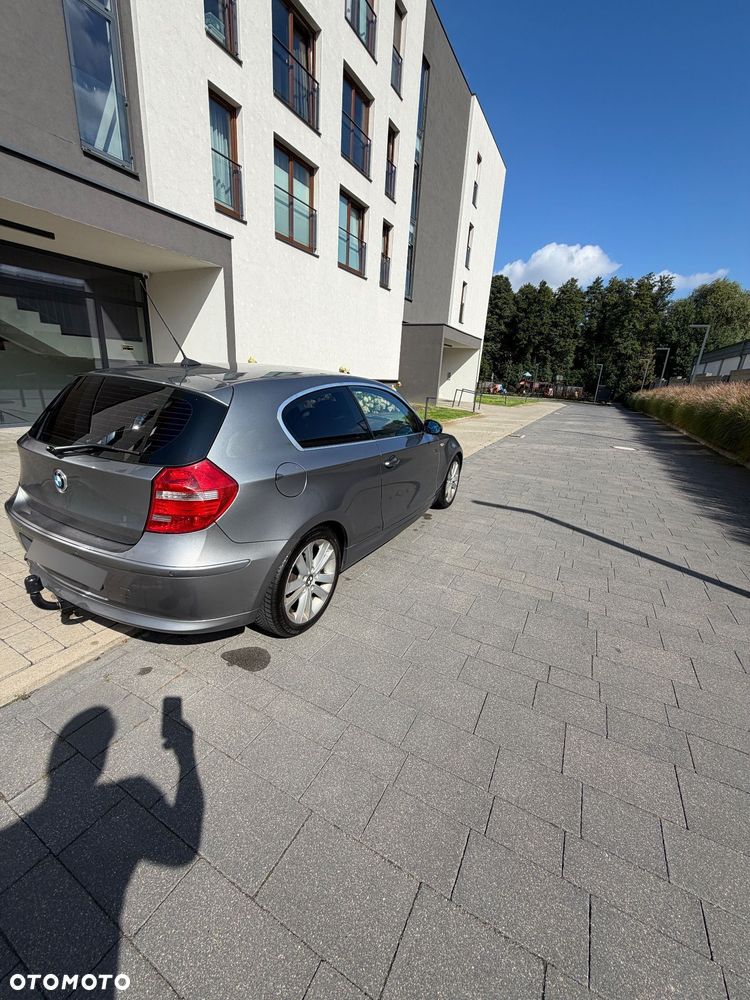 BMW Seria 1 - 22
