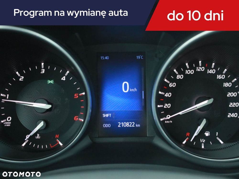 Toyota Avensis - 10