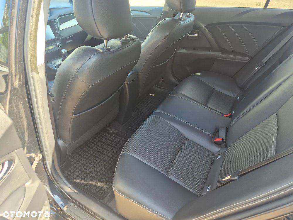 Toyota Avensis 1.8 Prestige - 8