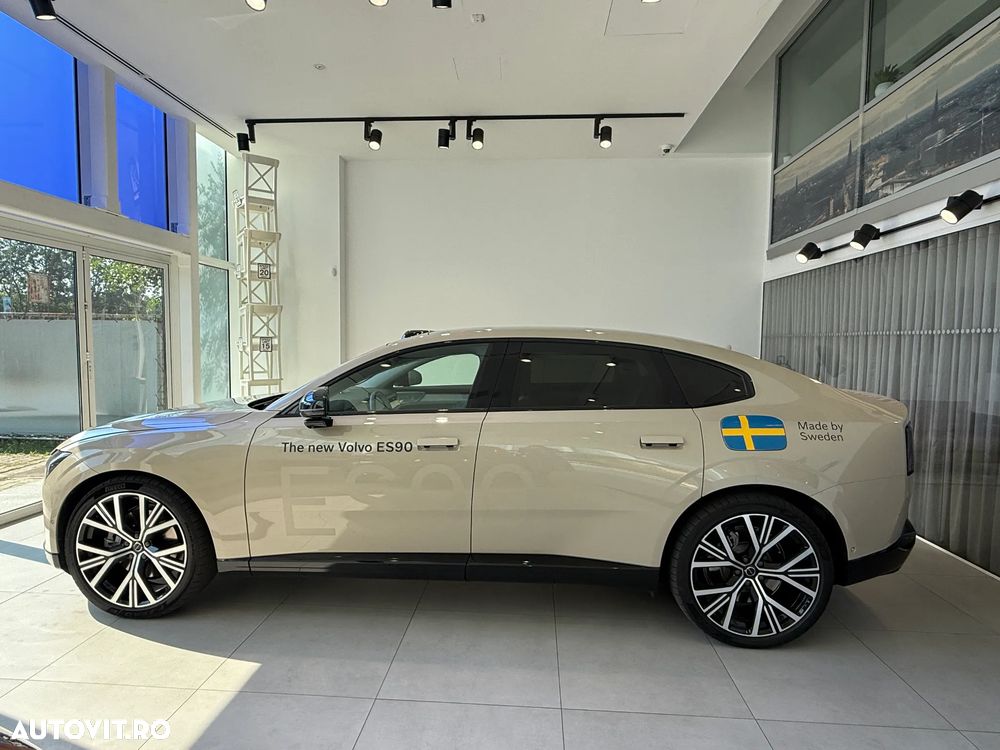 VOLVO Unknown Model 2025 — imagine 5