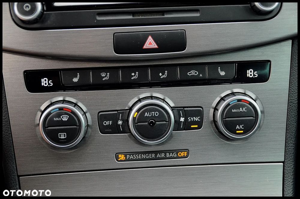 Volkswagen Passat 1.8 TSI DSG Comfortline - 35
