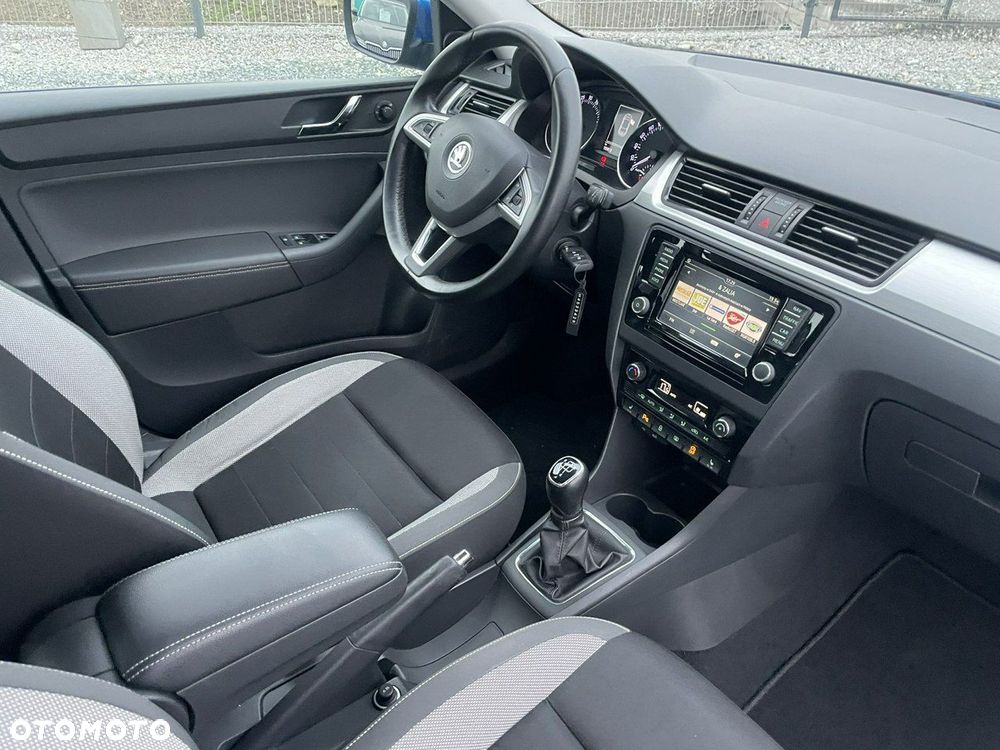 Skoda RAPID 1.4 TDI Ambition - 27