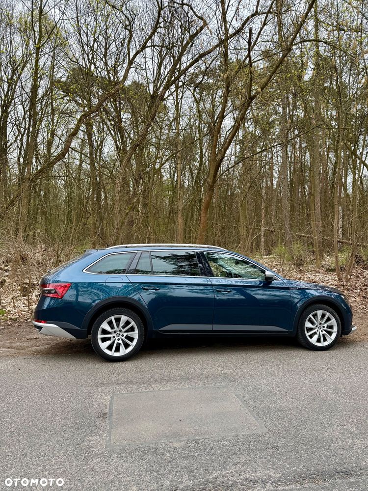 Skoda Superb 2.0 TDI SCR 4x4 Scout DSG - 6