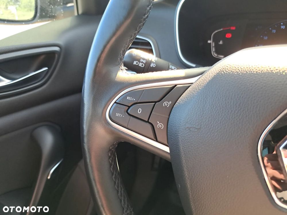 Renault Megane 1.3 TCe FAP Zen - 18
