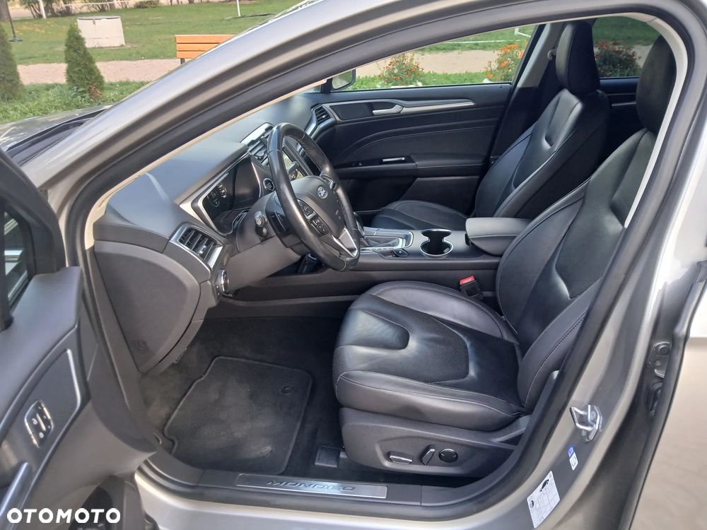 Ford Mondeo - 20