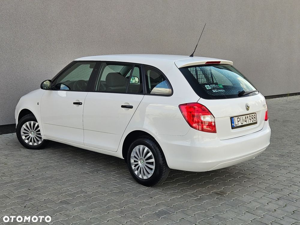 Skoda Fabia - 4