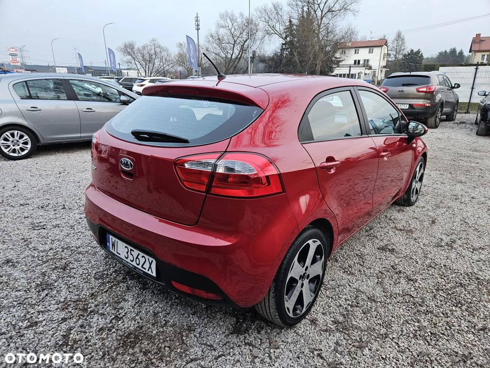 Kia Rio 1.2 Edition 7 - 16