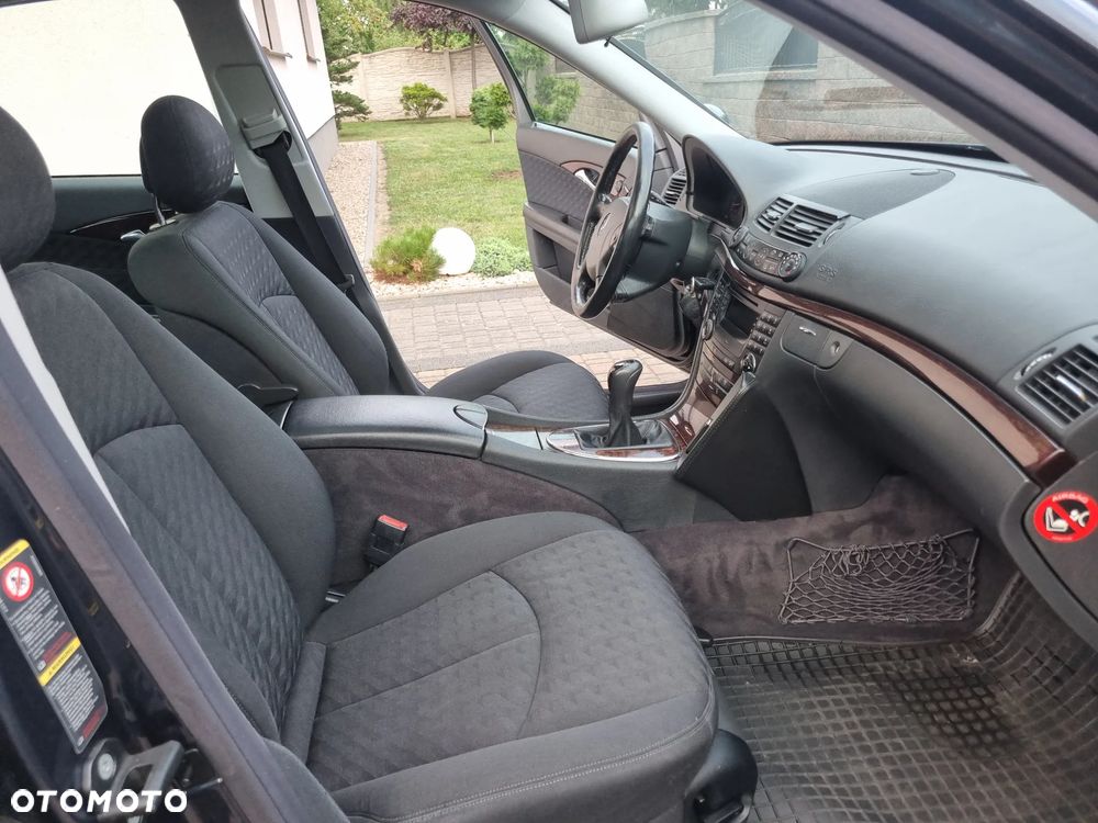 Mercedes-Benz Klasa E 220 CDI Classic DPF - 11