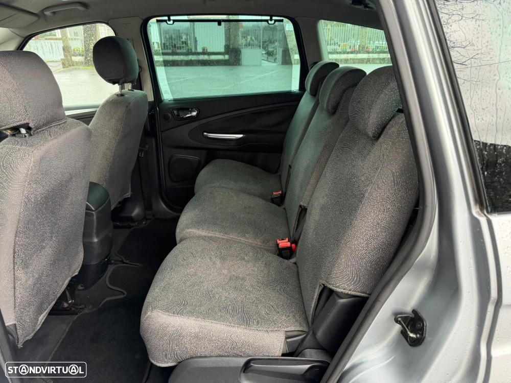 Ford S-Max 1.8 TDCi Titanium 7L - 12