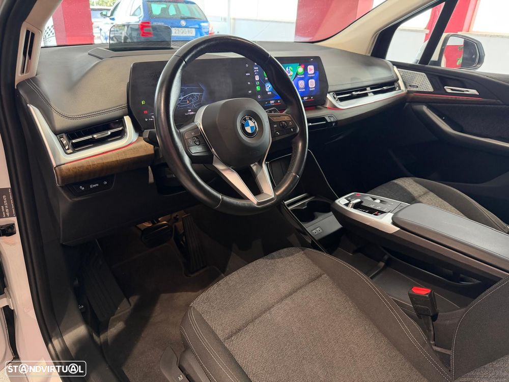 BMW 218 Active Tourer i Line Luxury Auto - 10