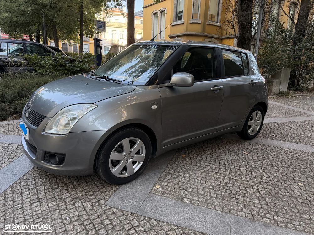 Suzuki Swift 1.3 DDiS Quiksilver - 1