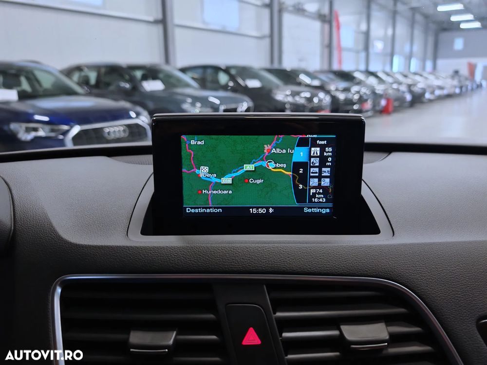 Audi Q3 2.0 TDI Quattro S tronic - 30