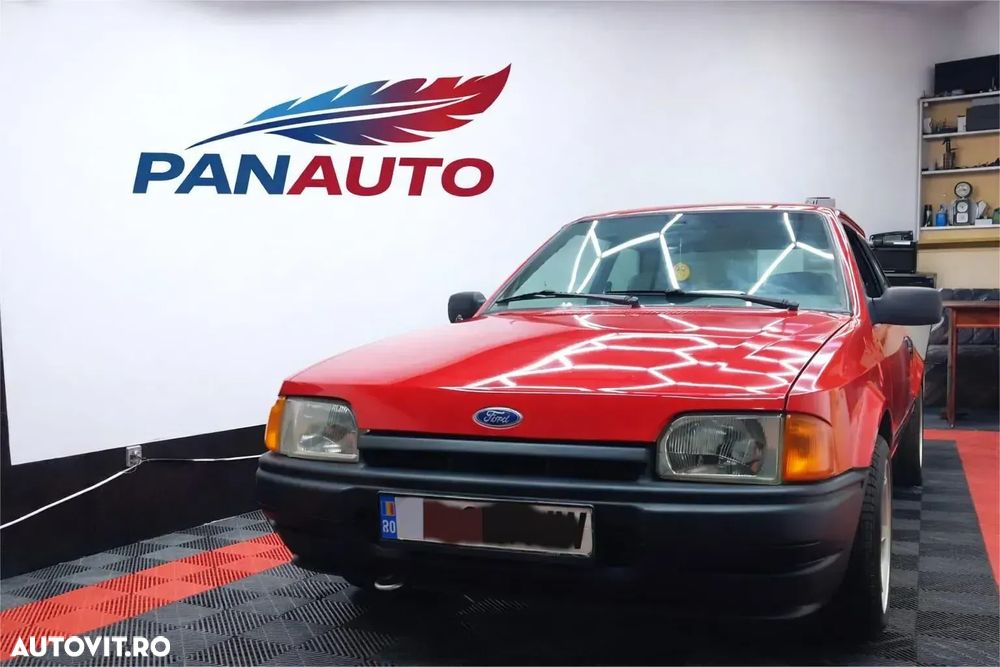 Ford Escort - 1