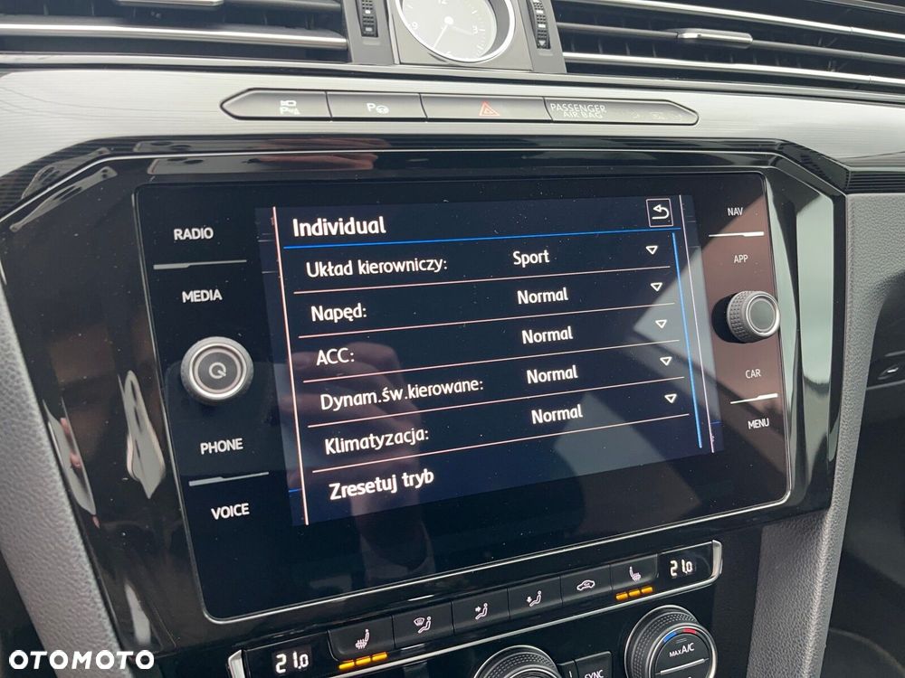 Volkswagen Arteon 2.0 TDI SCR Elegance DSG - 25