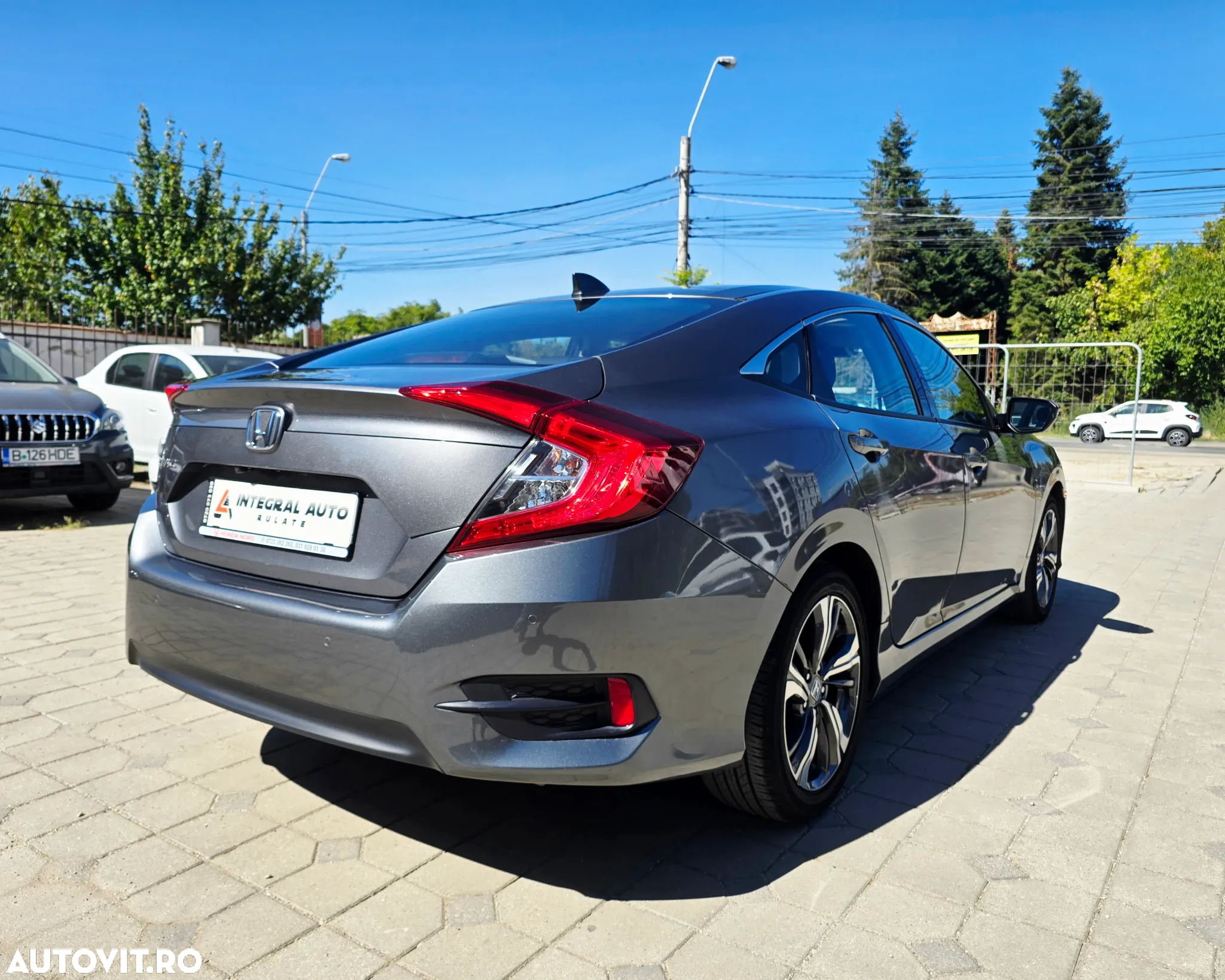 Honda Civic Sedan 1.5 VTEC Turbo Elegance Navi - 6